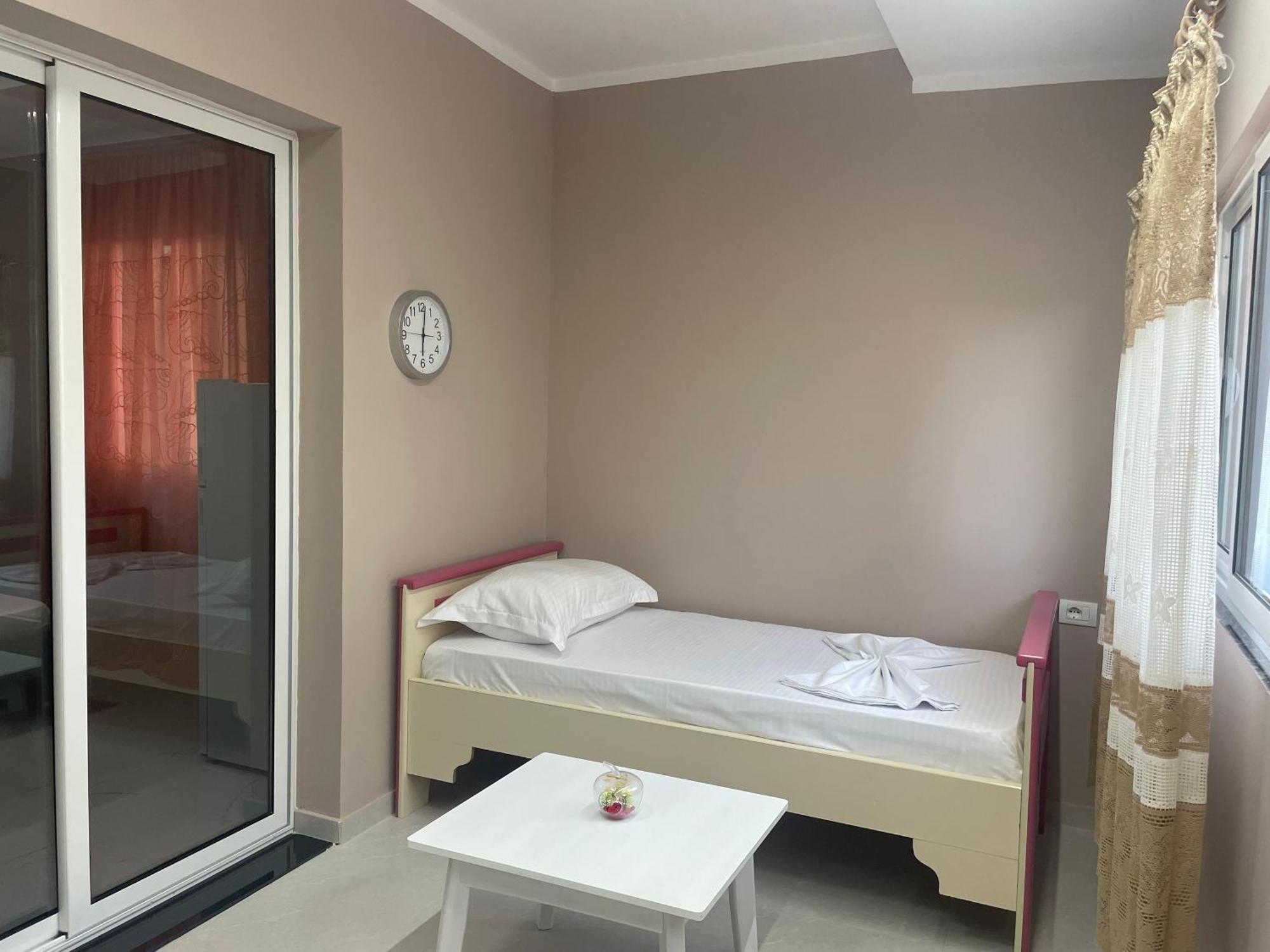 Vila Topi Vlorë Exterior foto