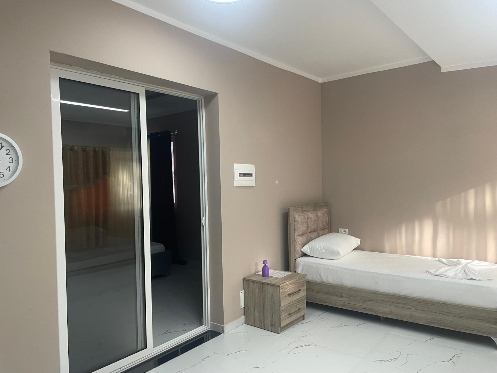 Vila Topi Vlorë Exterior foto